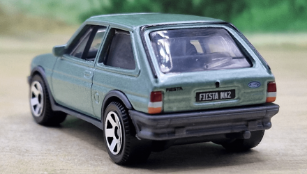 Машинка Велике Місто Matchbox 1983 Ford Fiesta MK 2 Metro 1:64 JBR40 Green - Retromagaz, image 2