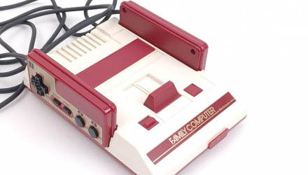 Консоль Nintendo Famicom Dendy Classic Mini Japan White + 30 Вбудованих Ігор + Коробка Б/У - Retromagaz, image 2
