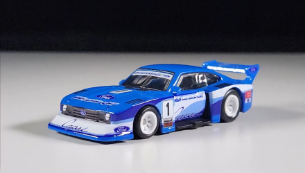 Машинка Premium 2шт Hot Wheels Ford Capri GR5 та Fleet Flyer Team Transport 1:64 JHX89 Blue - Retromagaz, image 4