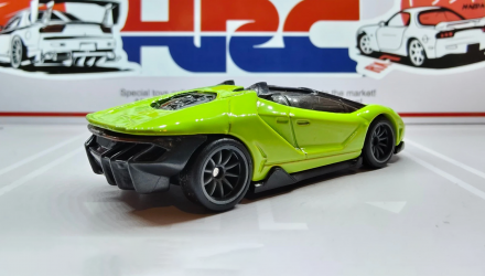Машинка Базова Hot Wheels '16 Lamborghini Centenario Roadster Exotics 1:64 JJK74 Green - Retromagaz, image 2