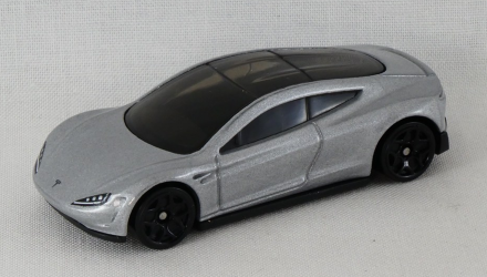 Машинка Базовая Hot Wheels Tesla Roadster Exotics 1:64 HCV04 Silver - Retromagaz, image 5