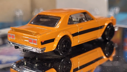 Тематическая Машинка Hot Wheels 1971 Nissan Skyline H/T 2000 GT-R Icons 1:64 JBY89 Orange - Retromagaz, image 3
