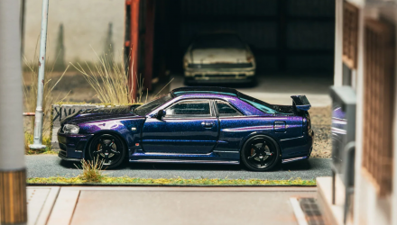 Машинка Premium Tarmac Works Х Ignition Model 1:64 Nismo R34 GT-R Z-tune 1:64 IG3839 Purple - Retromagaz, image 3