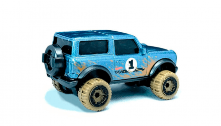 Машинка Базова Hot Wheels '21 Ford Bronco Mud Studs HCT70 Blue Новий - Retromagaz, image 3