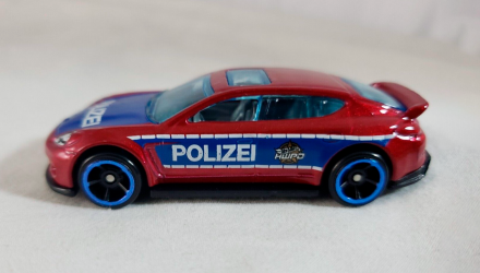 Машинка Базова Hot Wheels Porsche Panamera Polizei Rescue 1:64 FYC86 Red - Retromagaz, image 4