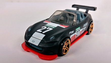 Машинка Базова Hot Wheels '15 Mazda MX-5 Miata Modified 1:64 HKH87 Black - Retromagaz, image 2