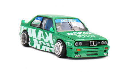 Машинка Premium Kaido House x MiNI GT BMW M3 Kaido Works V2 1:64 KHMG242 Green - Retromagaz, image 1