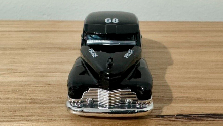 Машинка Базовая Hot Wheels '47 Chevy Fleetline Treasure Hunts First Response 1:64 HTF15 Black - Retromagaz, image 4