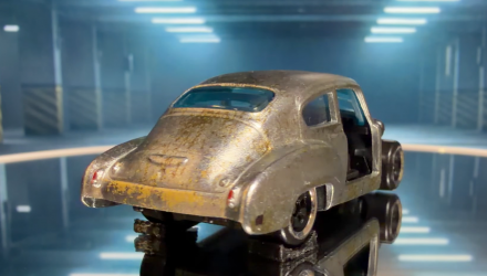 Тематическая Машинка Hot Wheels Chevy Fleetline Fast & Furious 1:64 JKX11 Silver - Retromagaz, image 2