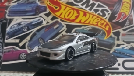 Тематическая Машинка Hot Wheels Mitsubishi 1995 Mitsubishi Eclipse Fast & Furious 1:64 JKX22 Silver - Retromagaz, image 1