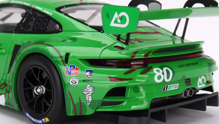 Машинка Premium MINI GT Porsche 911 GT3 R #80 2023 IMSA Sebring 12Hr 1:64 MGT00713-MJ Green - Retromagaz, image 4