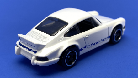 Машинка Базова Hot Wheels '75 Porsche 911 Carrera RS 2.7 Retro Racers 1:64 HKG42 White - Retromagaz, image 3