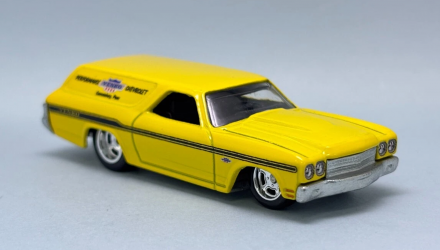 Машинка Premium Hot Wheels '70 Chevy Chevelle SS Wagon Fast Wagons 1:64 JBK67 Yellow - Retromagaz, image 1