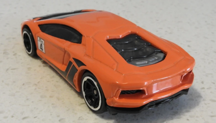 Тематическая Машинка Hot Wheels Lamborghini Aventador LP 700-4 Gran Turismo 1:64 DJL20 Orange - Retromagaz, image 2