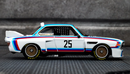 Машинка Premium Hot Wheels 1975 BMW 3.0 CSL Race Elite 64 1:64 JCP42 White - Retromagaz, image 3