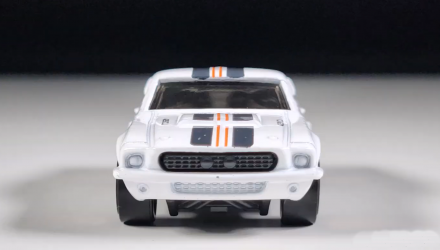 Машинка Базова Hot Wheels '68 Shelby GT500 Mustang 60th 1:64 HYY93 White - Retromagaz, image 4