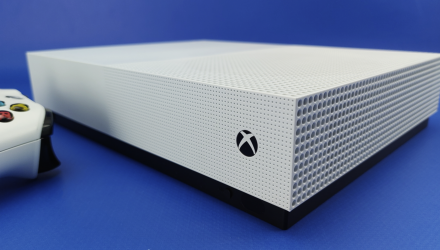 Набір Консоль Microsoft Xbox One S All-Digital Edition 1TB White Б/У  + Геймпад Бездротовий Version 2 2шт - Retromagaz, image 2