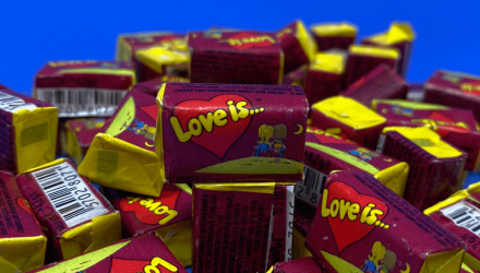 Набір Веселка (Жувальна Гумка Love is... Банан Полуниця + Лимон Вишня + Яблуко Лимон + Апельсин Ананас + Кокос Ананас) - Retromagaz, image 1