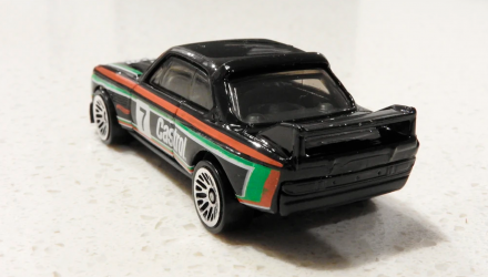 Машинка Базова Hot Wheels '73 BMW 3.0 CSL Race Car Speed Graphics 1:64 DTX60 Black - Retromagaz, image 3