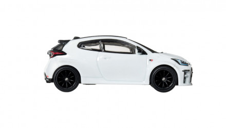 Машинка Premium Hot Wheels Toyota GR Yaris Boulevard 1:64 JHW19 White - Retromagaz, image 2