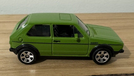 Машинка Большой Город Matchbox 1976 Volkswagen Golf GTI MK1 Metro 1:64 HLC96 Green - Retromagaz, image 3