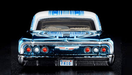 Машинка Premium Hot Wheels '64 Impala Snowman Red Line Club RLC 1:64 GXJ23 Blue - Retromagaz, image 3