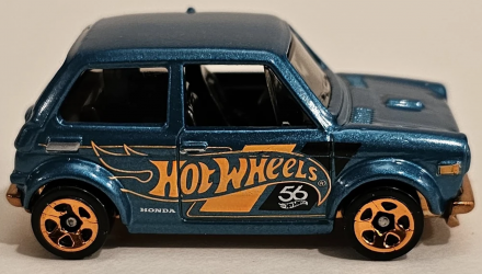 Тематическая Машинка Hot Wheels Custom '70 Honda N600 Green and Gold 1:64 HVW99 Turquoise - Retromagaz, image 4