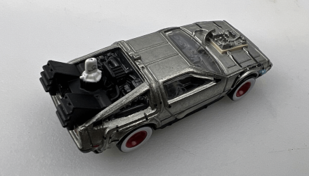 Машинка Premium Hot Wheels Delorean Back to the Future - 1955 Rep. Entertainment 1:64 DWJ77 Silver - Retromagaz, image 3