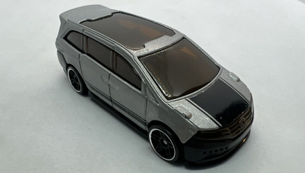 Тематична Машинка Hot Wheels Honda Odyssey Honda 70th Anniversary 1:64 FKD30 Silver - Retromagaz, image 4