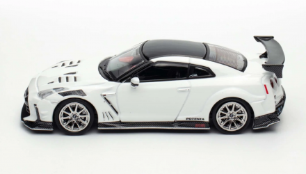Машинка Premium INNO64 Nissan GT-R R35 TOP SECRET Tokyo Auto Salon 2021TOP SECRET Silvia (S15) 1:64 IN64-R35TS-TAS2021 White - Retromagaz, image 3