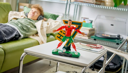 Конструктор Lego Cristiano Ronaldo – Soccer Legend Editions Sports 43016 Новий - Retromagaz, image 6