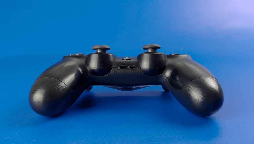 Геймпад PS4 Dualshock 4 v2 Black - купити Дуалшок 4 версія 2 в RetroMagaz