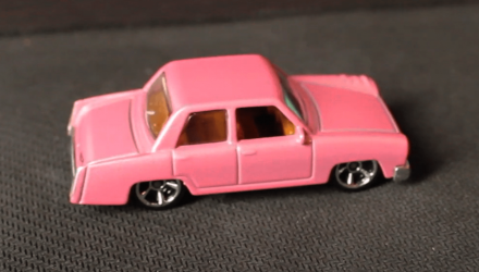 Машинка Базовая Hot Wheels The Simpsons Family Car Screen Time 1:64 DTX37 Pink - Retromagaz, image 3