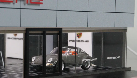 Диорама G-Fans Автосалон Porsche с Подсветкой 1:64 - Retromagaz, image 4