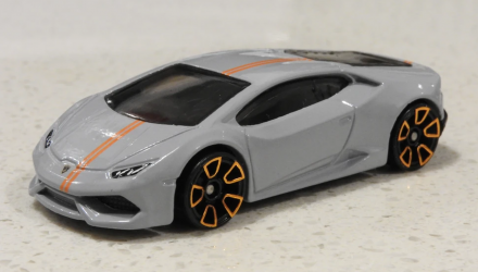 Машинка Базовая Hot Wheels Lamborghini Huracan Factory Fresh 1:64 FYC12 Grey - Retromagaz, image 2