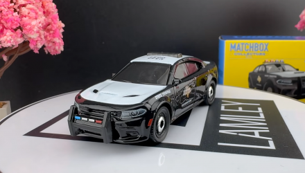 Машинка Premium Matchbox 2023 Dodge Charger Pursuit Collectors 1:64 JJW01 Black - Retromagaz, image 1