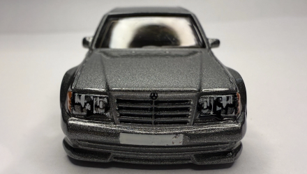 Машинка Базовая Hot Wheels Mercedes-Benz 500 E '70s vs. '90s 1:64 JBB60 Silver - Retromagaz, image 4