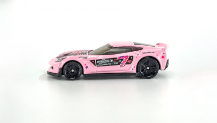 Машинка Базовая Hot Wheels Corvette C7 Z06 Nightspeed 1:64 JJJ73 Pink - Retromagaz, image 3