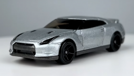 Тематична Машинка Hot Wheels 2009 Nissan GT-R Fast & Furious 1:64 HNR88/HNT16 Metallic Silver - Retromagaz, image 2