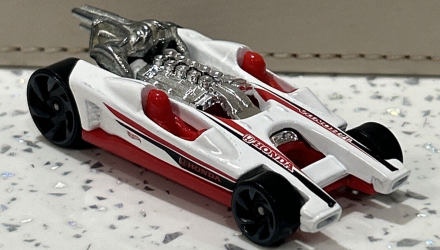 Тематична Машинка Hot Wheels Honda Racer Honda 70th Anniversary 1:64 FKD28 White - Retromagaz, image 3