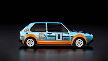 Машинка Premium Hot Wheels 1976 Volkswagen Golf MK1 GTI Red Line Club RLC 1:64 JJY63 Blue - Retromagaz, image 4