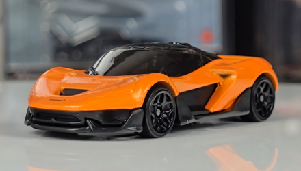 Машинка Базовая Hot Wheels McLaren W1 Race Day 1:64 HYW41 Orange - Retromagaz, image 1