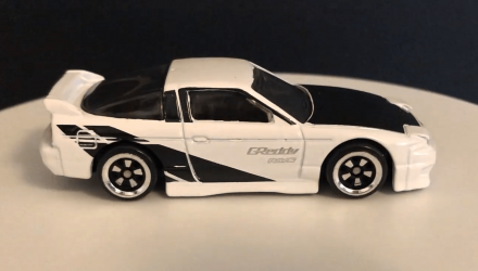 Тематична Машинка Hot Wheels '96 Nissan 180SX Type X '90s Street Scene 1:64 JCB57 White - Retromagaz, image 3