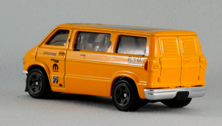 Машинка Базова Hot Wheels Dodge Van Drift 1:64 GTB84 Yellow - Retromagaz, image 4