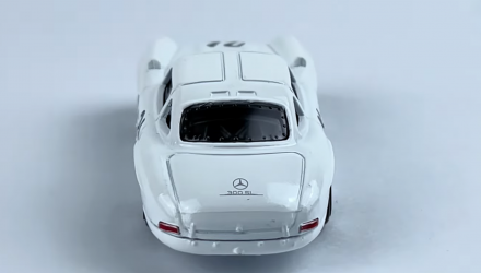 Тематическая Машинка Hot Wheels 1954 Mercedes-Benz 300 SL Vintage Racing Club 1:64 HRT81/HRV00 White - Retromagaz, image 6