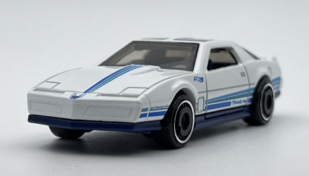 Машинка Базовая Hot Wheels '84 Pontiac Firebird Muscle Mania 1:64 HKK92 White - Retromagaz, image 2