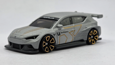 Машинка Базова Hot Wheels Seat Cupra e-Racer EV 1:64 HYX46 Grey - Retromagaz, image 3