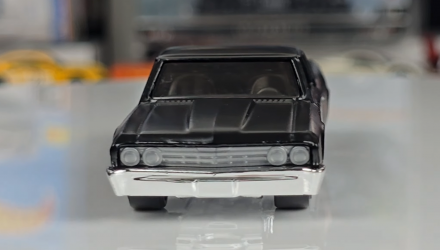Машинка Базовая Hot Wheels Chevy El Camino 1967 Fast & Furious Screen Time 1:64 HYY83 Black - Retromagaz, image 4