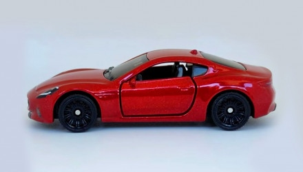 Тематична Машинка Matchbox 2024 Maserati GranTurismo Folgore Moving Parts 1:64 JHV68 Red - Retromagaz, image 3