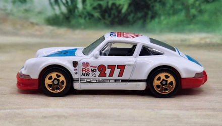 Машинка Базова Hot Wheels '71 Porsche 911 Magnus Walker Nightburnerz 1:64 FKB02 White - Retromagaz, image 4